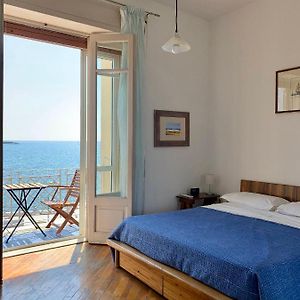 Camera con letto king size
