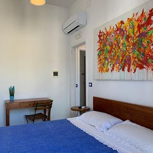 Camera con letto king size